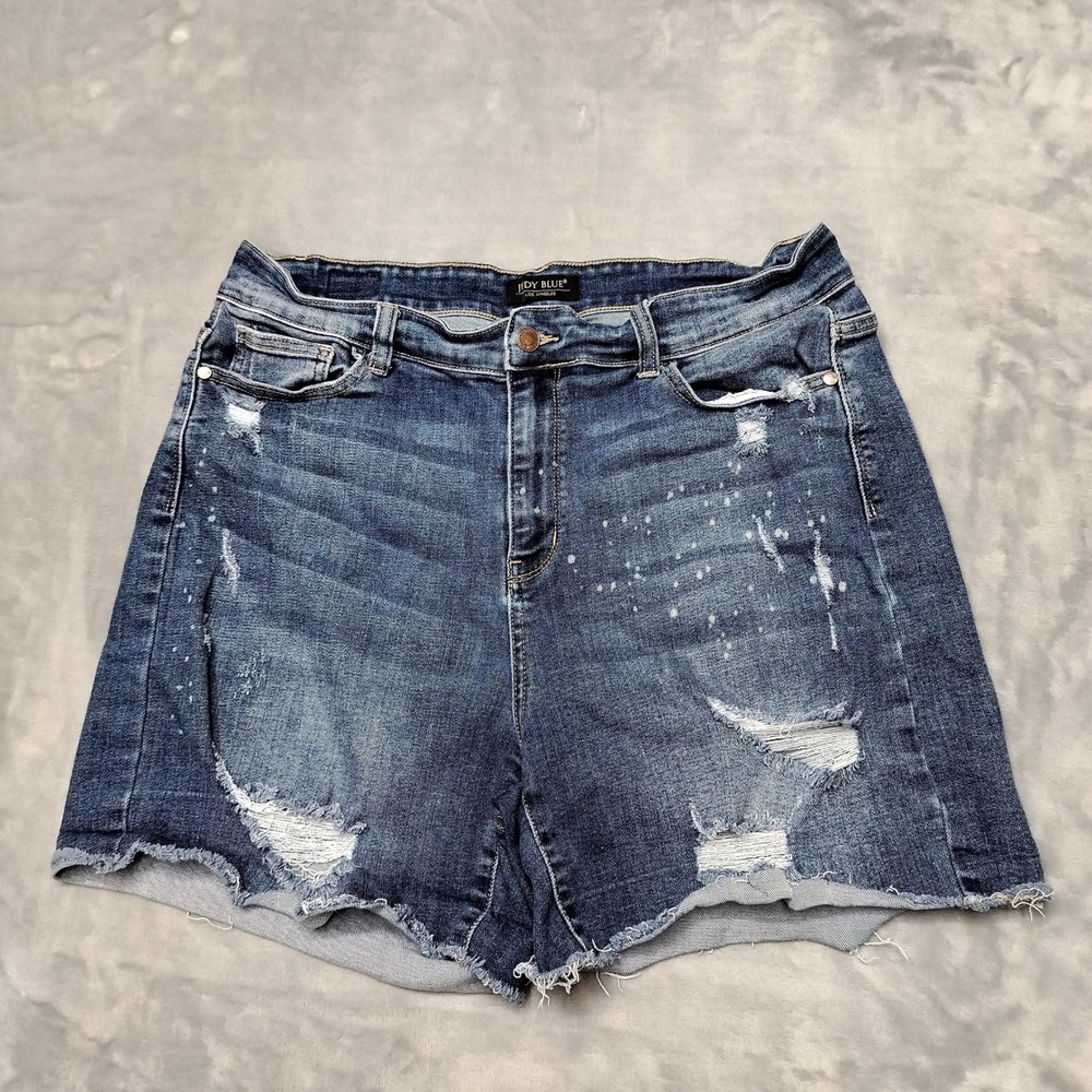 Judy Blue Shorts Womens 3XL Blue Distressed faded Bleach Splatter Cut Off